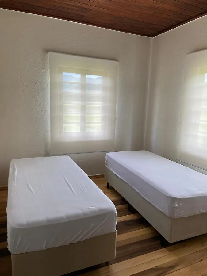 Villa Casa Colonial Em Rio Dos Cedros Ferienhaus